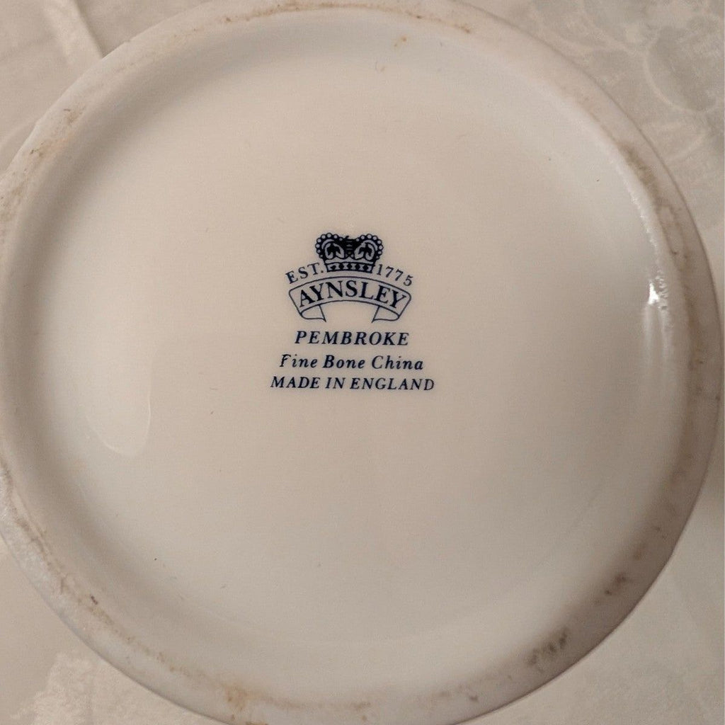 Aynsley Pembroke fine bone china vase base with England maker stamp