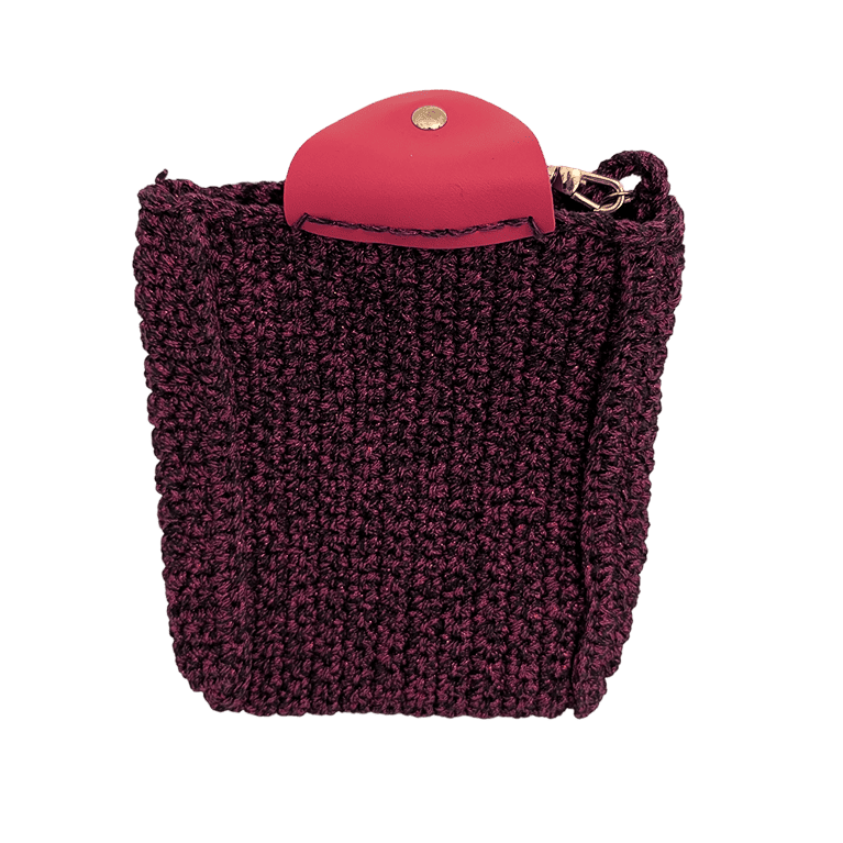 Crochet crossbody clutch with magnetic snap flap and gold clasp, purple with pink tone