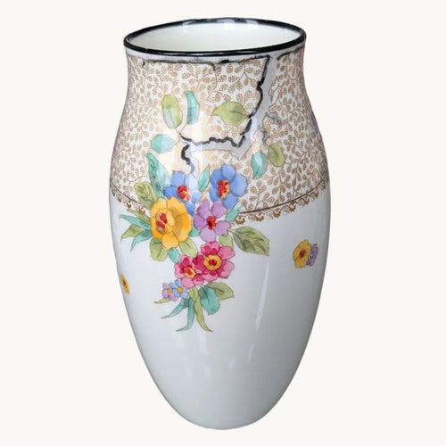 Royal Doulton England multicolour floral vase, 21 cm tall